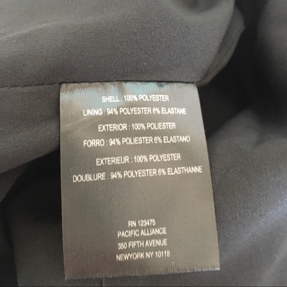 Tahari Candra Double-Breasted Houndstooth Blazer - Picture 6 of 7